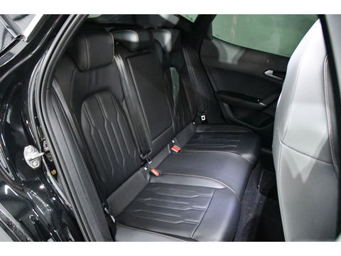 CUPRA Formentor 2.0 TSI 4DRIVE Beats keyless Cam Brembo Sfeer