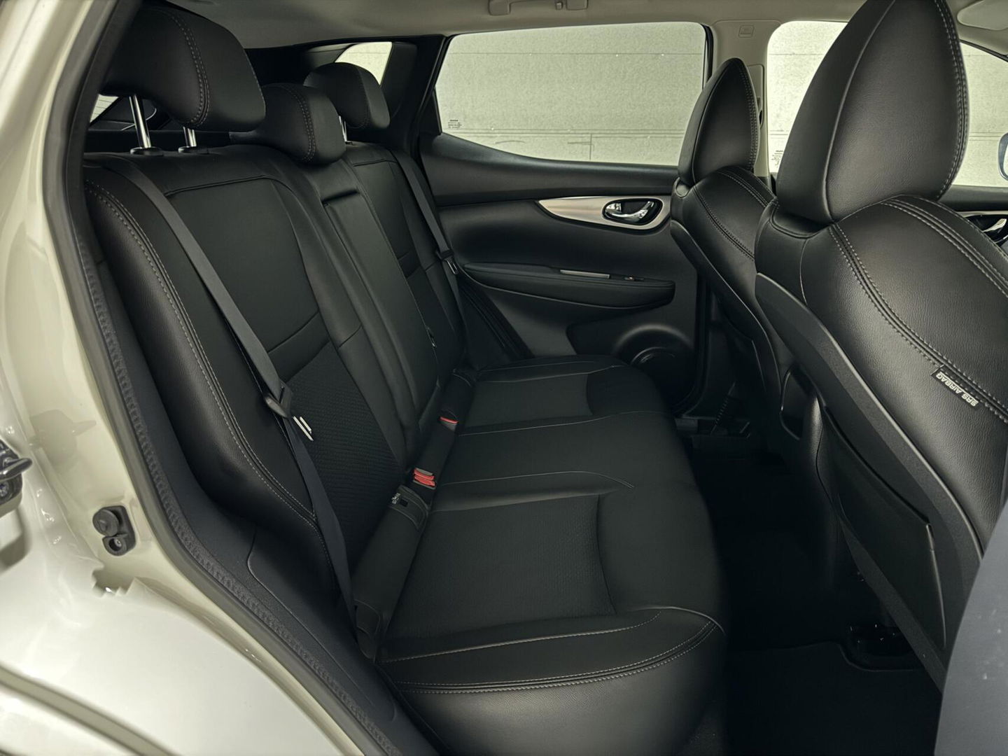 Nissan QASHQAI 1.2 Tekna + Pano 360° Navi Cruise Stoelv. NAP