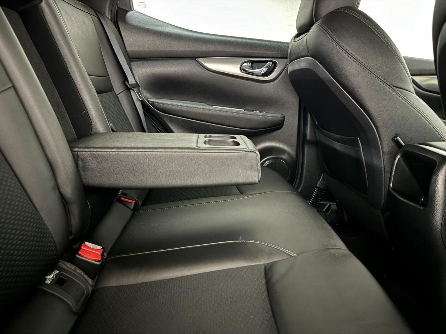 Nissan QASHQAI 1.2 Tekna + Pano 360° Navi Cruise Stoelv. NAP