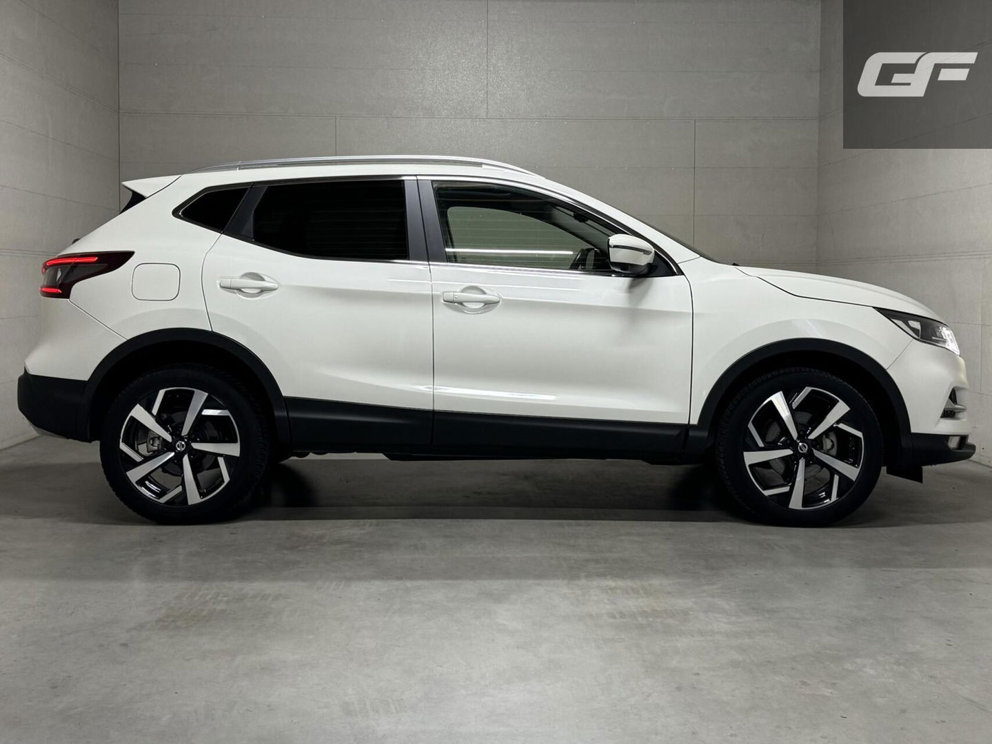 Nissan QASHQAI 1.2 Tekna + Pano 360° Navi Cruise Stoelv. NAP