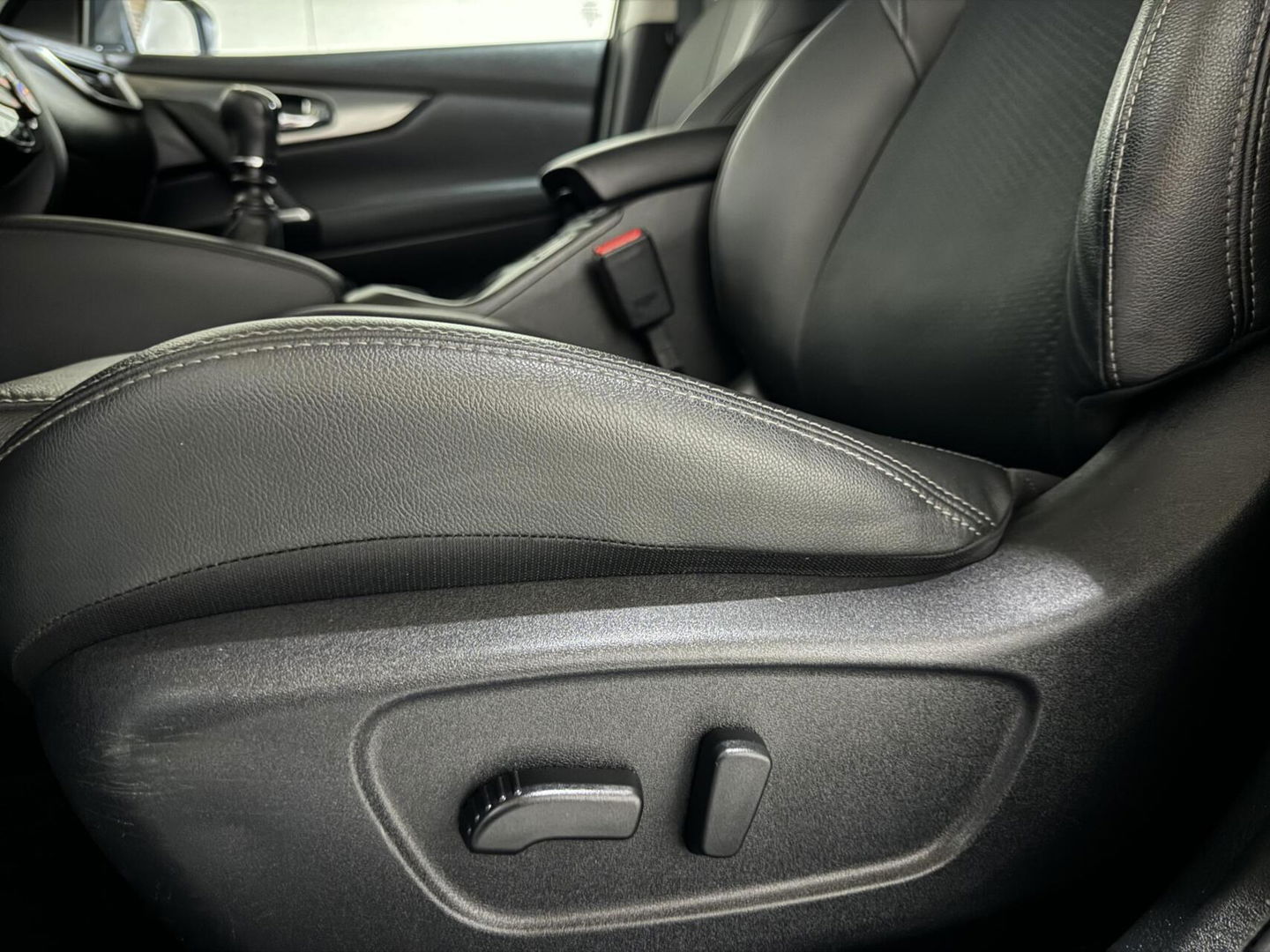 Nissan QASHQAI 1.2 Tekna + Pano 360° Navi Cruise Stoelv. NAP