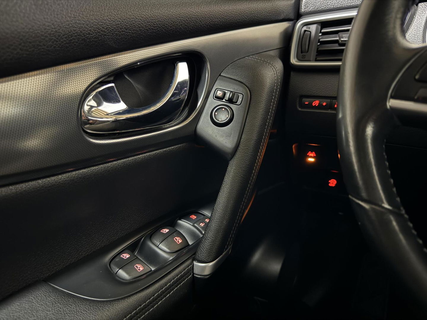 Nissan QASHQAI 1.2 Tekna + Pano 360° Navi Cruise Stoelv. NAP