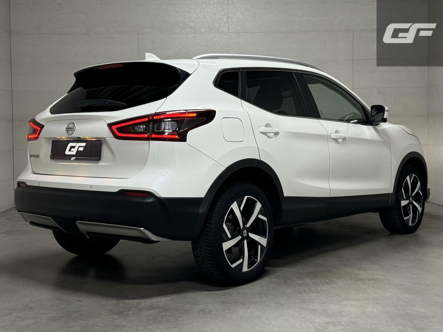 Nissan QASHQAI 1.2 Tekna + Pano 360° Navi Cruise Stoelv. NAP