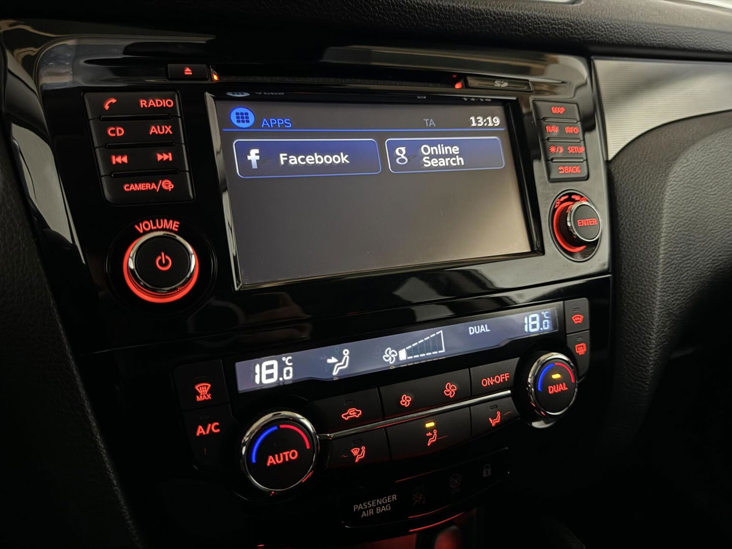 Nissan QASHQAI 1.2 Tekna + Pano 360° Navi Cruise Stoelv. NAP