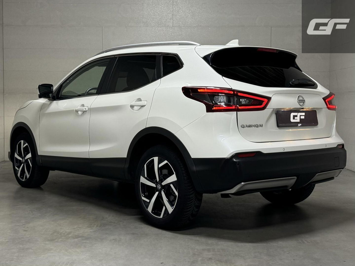 Nissan QASHQAI 1.2 Tekna + Pano 360° Navi Cruise Stoelv. NAP