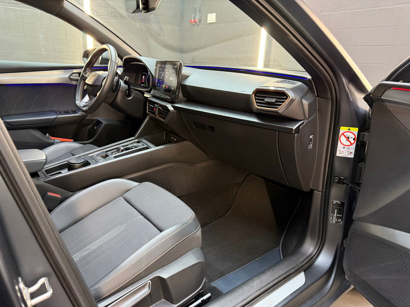 CUPRA Leon 1.4 e-Hybrid VZ Performance Pano|Keyles|Sfeer|NAP