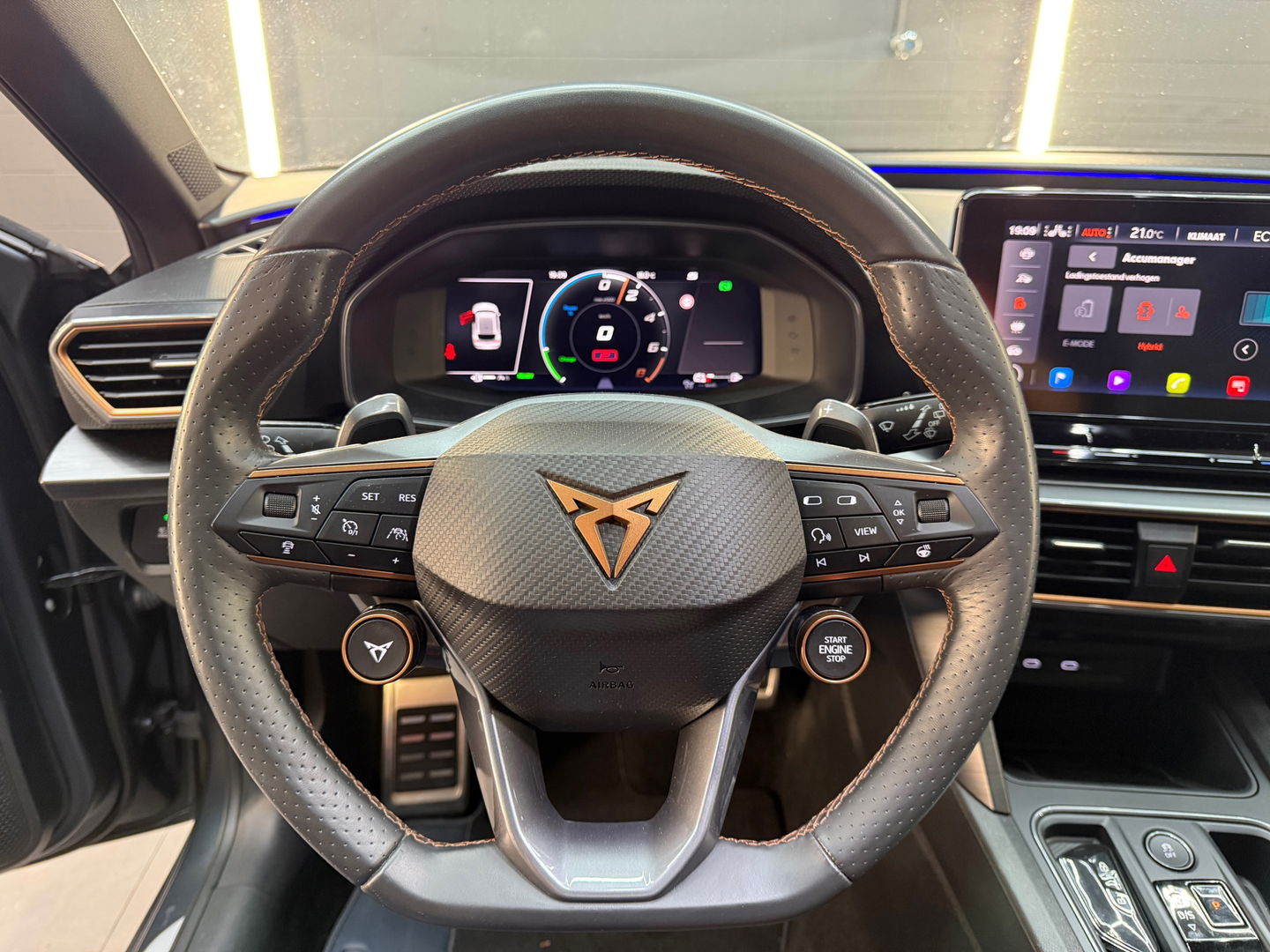CUPRA Leon 1.4 e-Hybrid VZ Performance Pano|Keyles|Sfeer|NAP