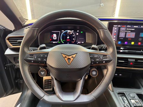 CUPRA Leon 1.4 e-Hybrid VZ Performance Pano|Keyles|Sfeer|NAP