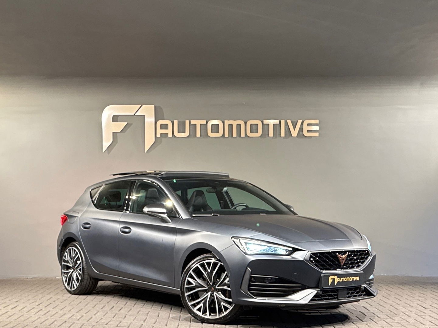 CUPRA Leon 1.4 e-Hybrid VZ Performance Pano|Keyles|Sfeer|NAP