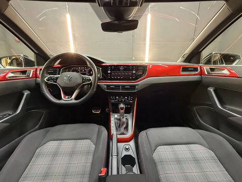 Volkswagen Polo 2.0 TSI GTI Pano|Beats|Keyless|Sfeer|IQ|DCC