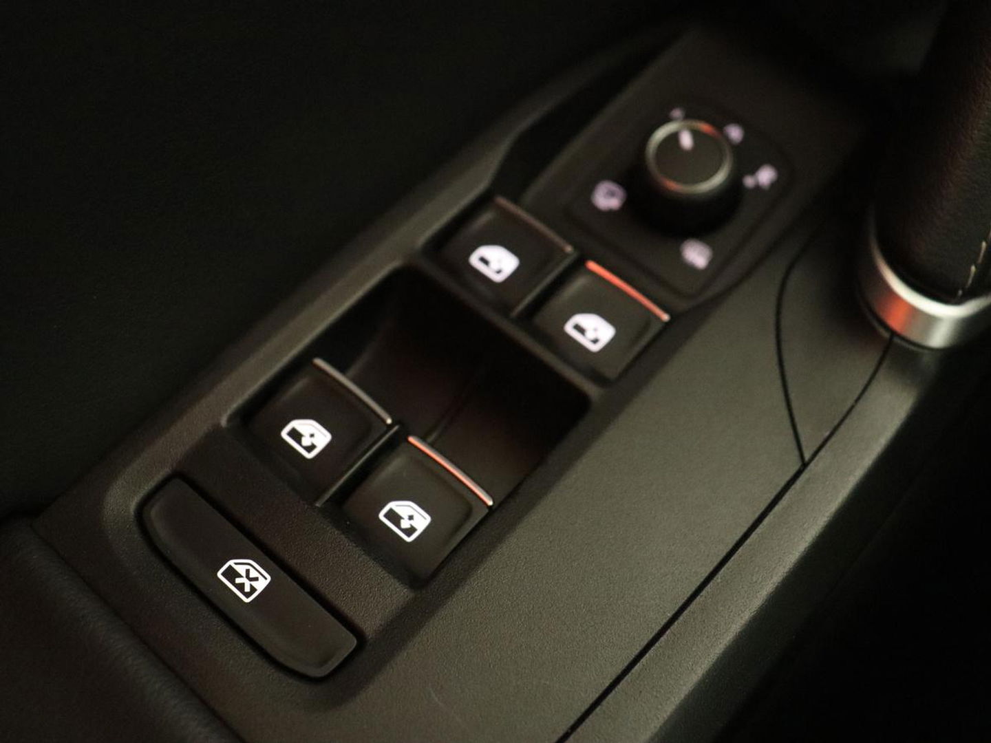 SEAT Leon 1.4 TSI eHybrid PHEV Xcellence | Adaptive cruise | Carplay | Sfeerverlichting | Navigatie | Leder/Alcantara | Camera | Digital Cockpit | Plug In