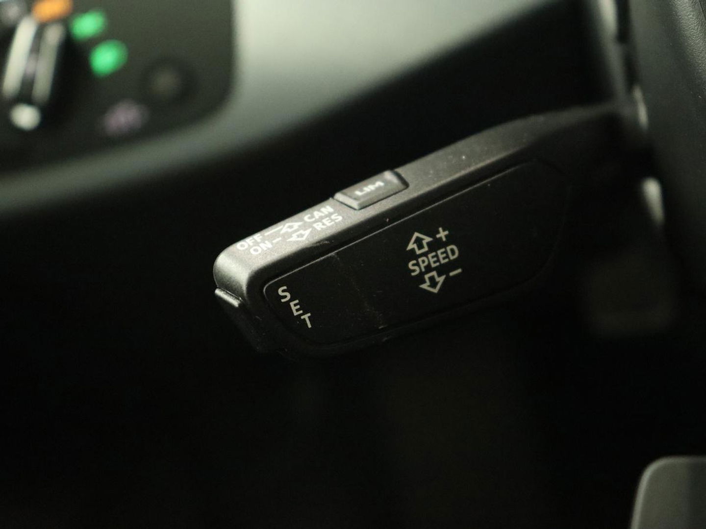 Audi A4 1.4 TFSI Design Pro Line Plus | Stoelverwarming | Virtual Cockpit | Carplay | Sportstoelen | Navigatie | Fulll LED | Climate control | Parkeerhulp | Cruise control