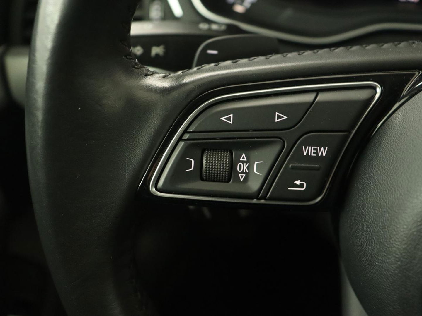 Audi A4 1.4 TFSI Design Pro Line Plus | Stoelverwarming | Virtual Cockpit | Carplay | Sportstoelen | Navigatie | Fulll LED | Climate control | Parkeerhulp | Cruise control