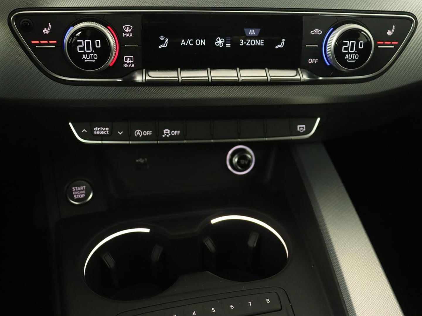 Audi A4 1.4 TFSI Design Pro Line Plus | Stoelverwarming | Virtual Cockpit | Carplay | Sportstoelen | Navigatie | Fulll LED | Climate control | Parkeerhulp | Cruise control