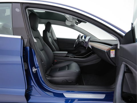 Tesla Model 3 Long Range AWD 75 kWh [3-Fase] {SOH-83%} (INCL-BTW) Aut. *PANO | AUTO-PILOT | LUXURY-LEATHER | KEYLESS | FULL-LED | MEMORY-PACK | SURROUND-VIEW | DAB | CARPLAY | DIGI-COCKPIT | LANE-ASSIST | COMFORT-SEATS | 18"ALU*