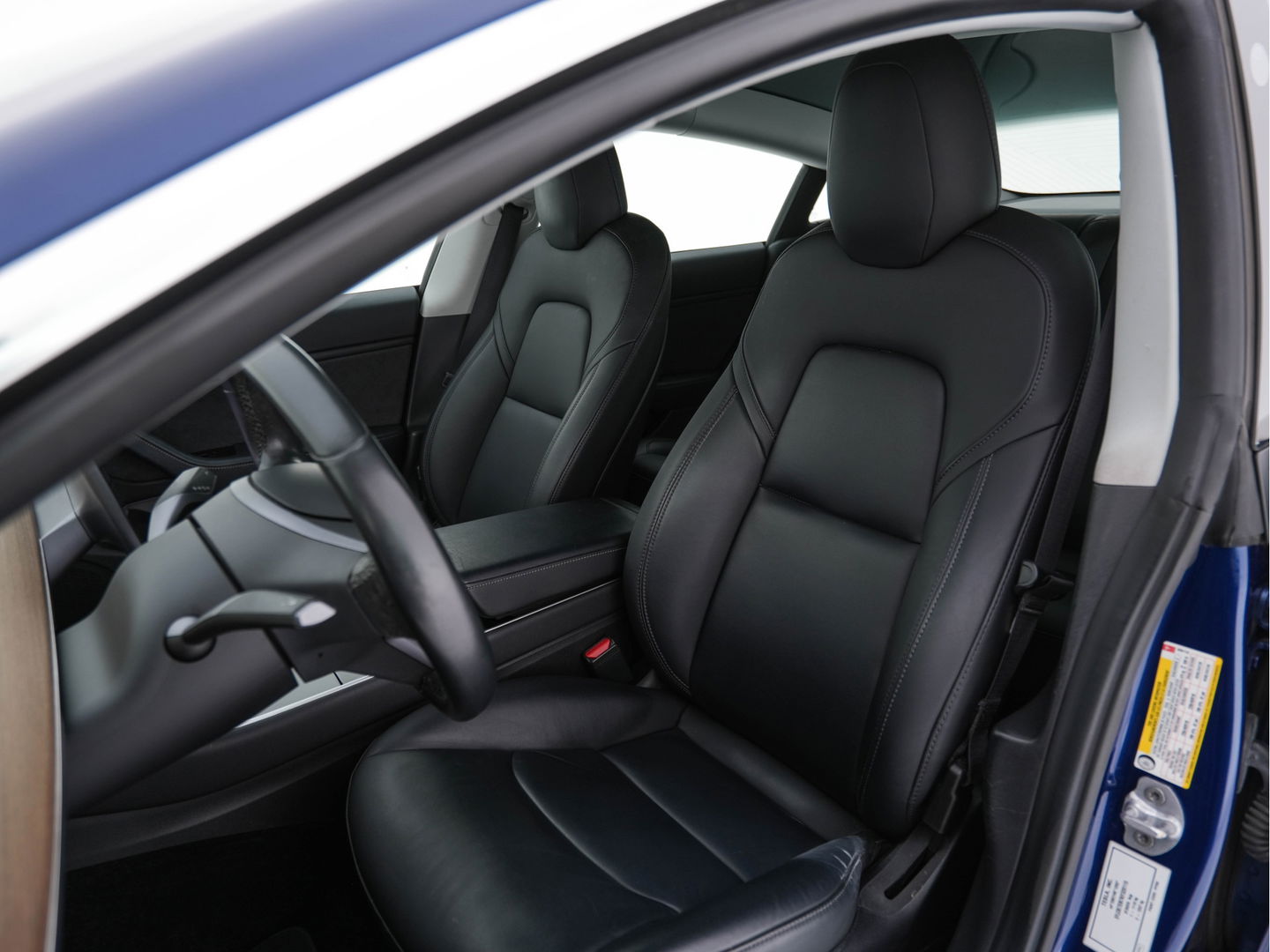 Tesla Model 3 Long Range AWD 75 kWh [3-Fase] {SOH-83%} (INCL-BTW) Aut. *PANO | AUTO-PILOT | LUXURY-LEATHER | KEYLESS | FULL-LED | MEMORY-PACK | SURROUND-VIEW | DAB | CARPLAY | DIGI-COCKPIT | LANE-ASSIST | COMFORT-SEATS | 18"ALU*