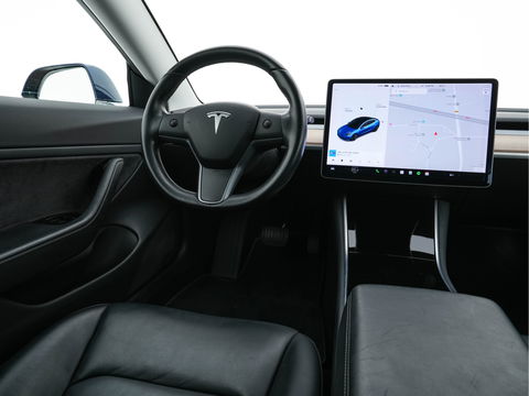 Tesla Model 3 Long Range AWD 75 kWh [3-Fase] {SOH-83%} (INCL-BTW) Aut. *PANO | AUTO-PILOT | LUXURY-LEATHER | KEYLESS | FULL-LED | MEMORY-PACK | SURROUND-VIEW | DAB | CARPLAY | DIGI-COCKPIT | LANE-ASSIST | COMFORT-SEATS | 18"ALU*