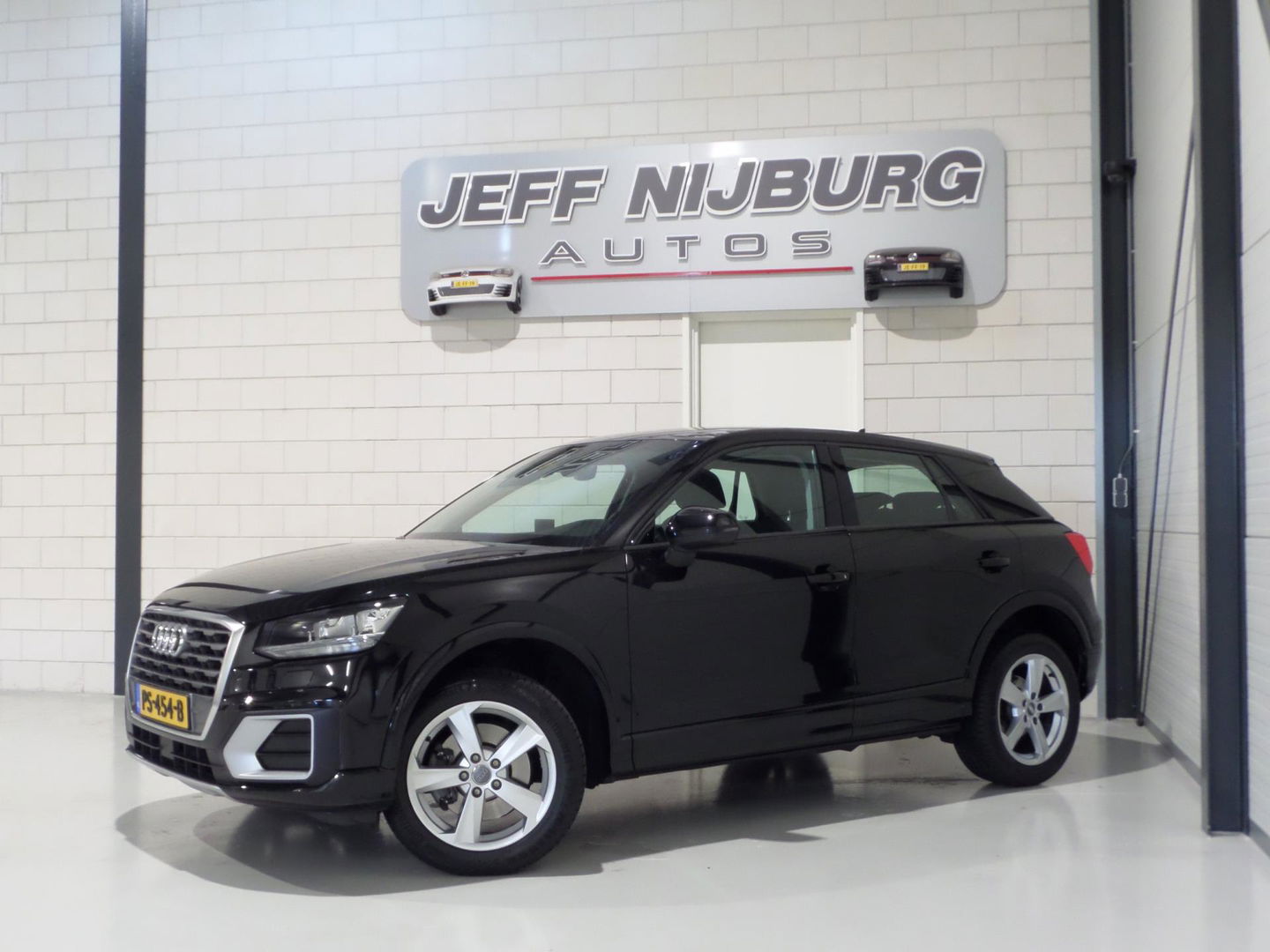Audi Q2 1.0 TFSI Sport "Origineel NL!" Automaat! Adaptive-cruise Navigatie Bluetooth Parkeersensor, van 2e eigenaar in nieuwstaat!