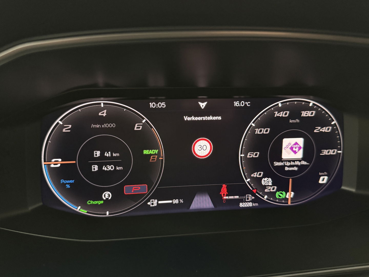 CUPRA Leon Sportstourer 1.4 e-Hybrid VZ Performance | 245PK | Pano | Virtual | Sfeerverl. | Memory l Stuur/Stoelverw. | LED | Adaptive-Cruise
