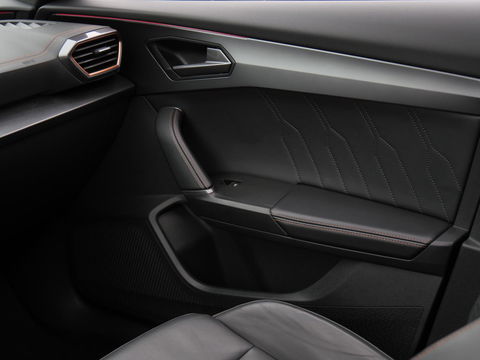 CUPRA Formentor e-HYBRID 245PK VZ COPPER EDITION/ 360°CAMERA/ WEGKL. TREKHAAK/ GRAPHENE GRAY