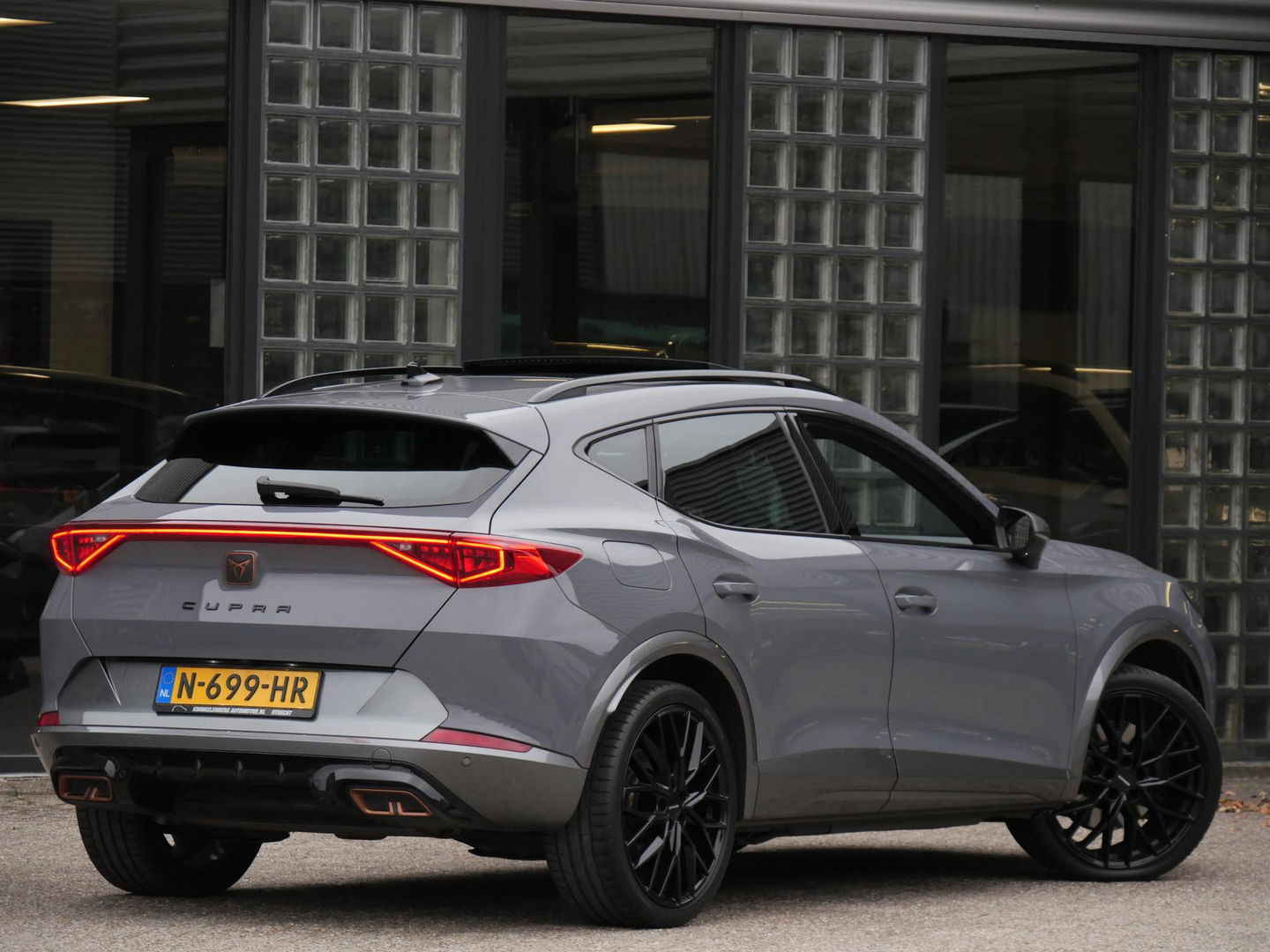 CUPRA Formentor e-HYBRID 245PK VZ COPPER EDITION/ 360°CAMERA/ WEGKL. TREKHAAK/ GRAPHENE GRAY