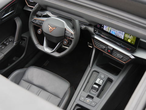 CUPRA Formentor e-HYBRID 245PK VZ COPPER EDITION/ 360°CAMERA/ WEGKL. TREKHAAK/ GRAPHENE GRAY