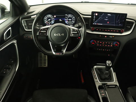 Kia ProCeed 1.0 T-GDi GT-Line | Panoramadak | Stoel & stuurverwarming | Carplay | Leder/Alcanatara | Full LED | Adaptive cruise | Navigatie | Keyless | Digital Cockpit