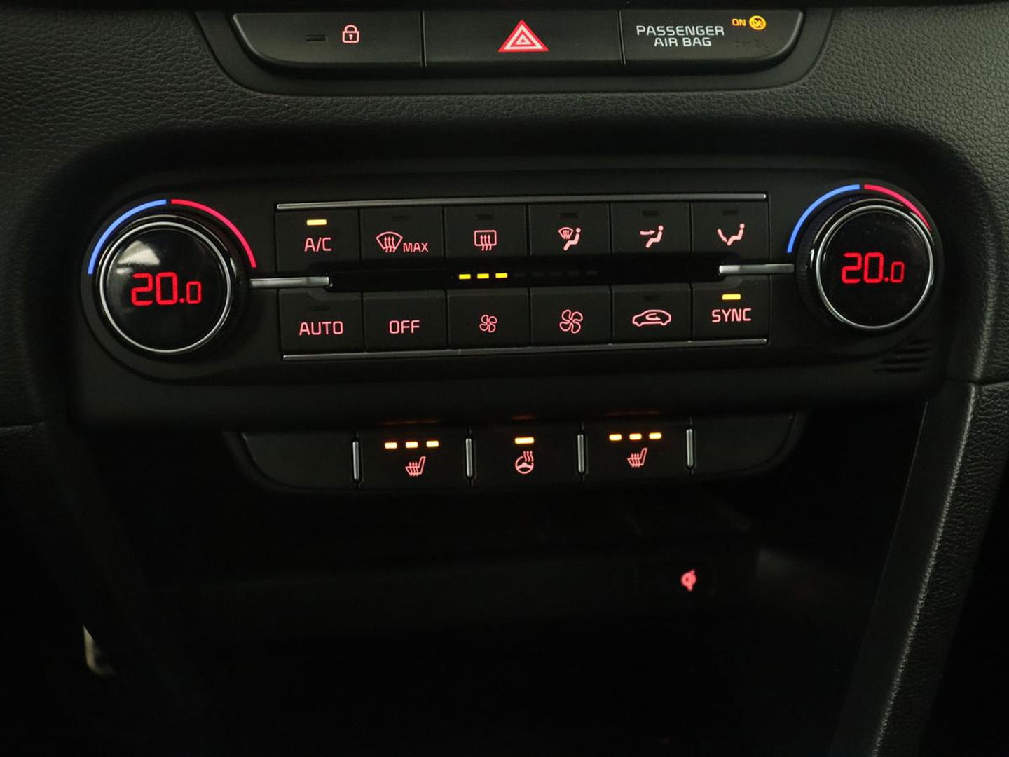 Kia ProCeed 1.0 T-GDi GT-Line | Panoramadak | Stoel & stuurverwarming | Carplay | Leder/Alcanatara | Full LED | Adaptive cruise | Navigatie | Keyless | Digital Cockpit