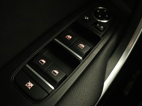 Kia ProCeed 1.0 T-GDi GT-Line | Panoramadak | Stoel & stuurverwarming | Carplay | Leder/Alcanatara | Full LED | Adaptive cruise | Navigatie | Keyless | Digital Cockpit