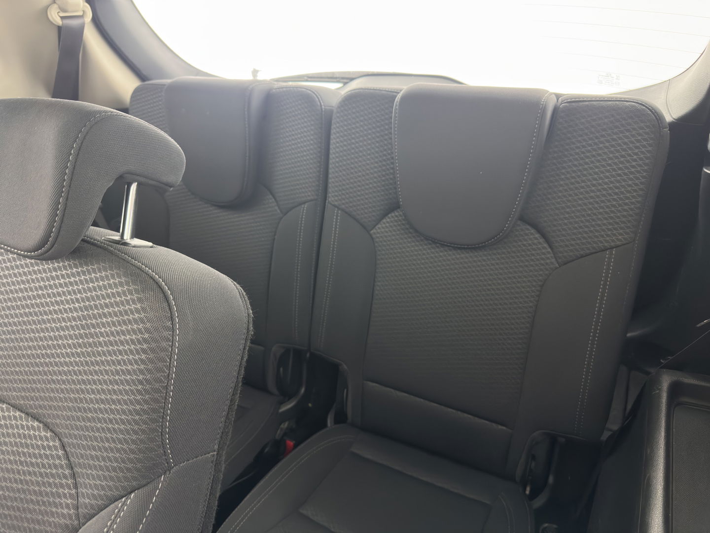 Kia Carens 1.6 GDi First Edition [ 7-Pers. ] *NAVI-FULLMAP | COMFORT-SEATS | CAMERA | ECC | PDC | CRUISE | 17''ALU*