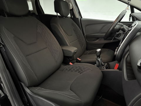 Renault Clio 0.9 TCe Limited | Carplay | Keyless | Cruise | Trekh. | Airco | LED | NAP