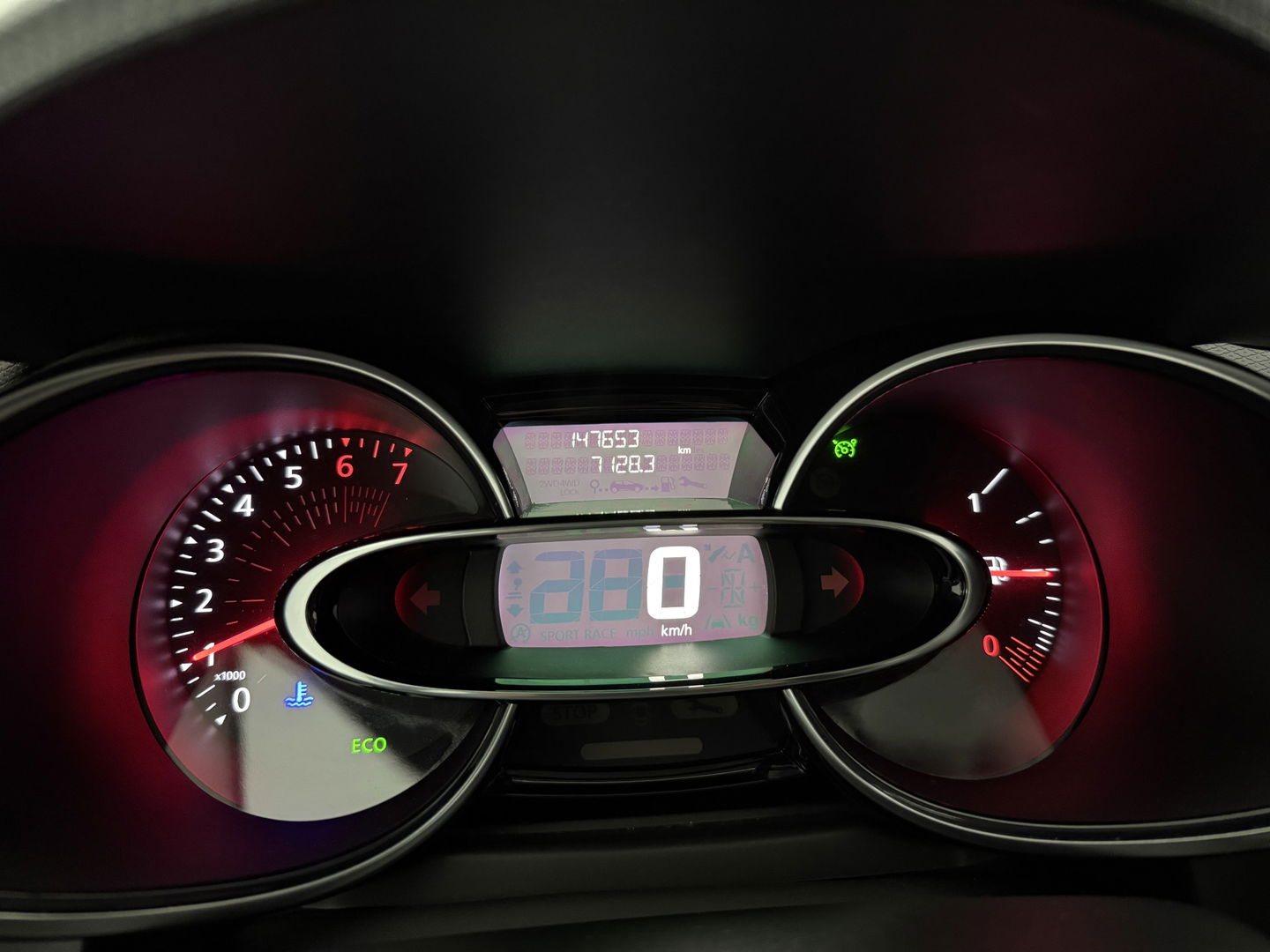 Renault Clio 0.9 TCe Limited | Carplay | Keyless | Cruise | Trekh. | Airco | LED | NAP