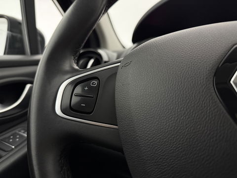 Renault Clio 0.9 TCe Limited | Carplay | Keyless | Cruise | Trekh. | Airco | LED | NAP