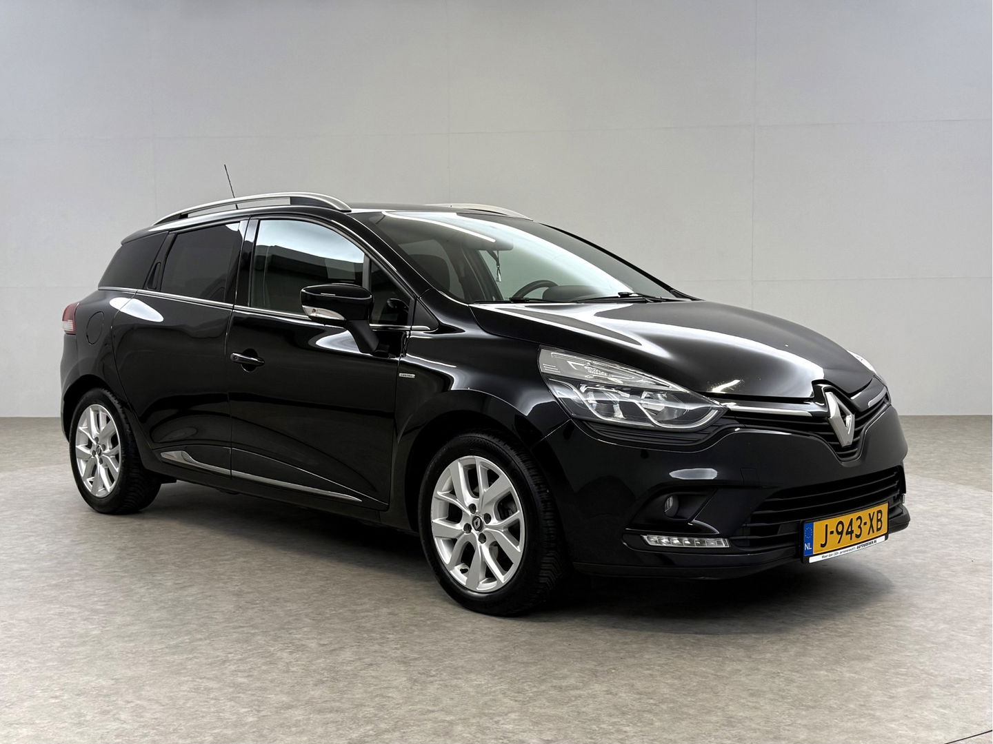 Renault Clio 0.9 TCe Limited | Carplay | Keyless | Cruise | Trekh. | Airco | LED | NAP
