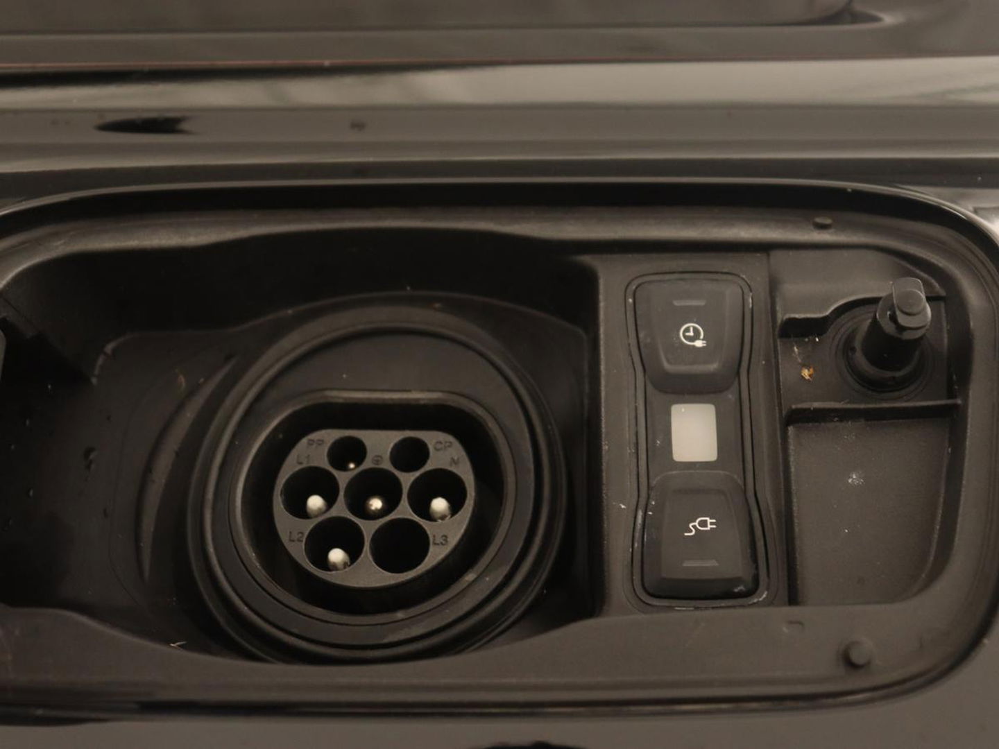 Audi A6 50 TFSIe quattro S edition | Panoramadak | Bang & Olufsen | Nappaleder | Stoelverwarming | Carplay | Memory | Camera | Navigatie | Full LED | Parkeerhulp | Virtual Cockpit | PHEV | Plug In