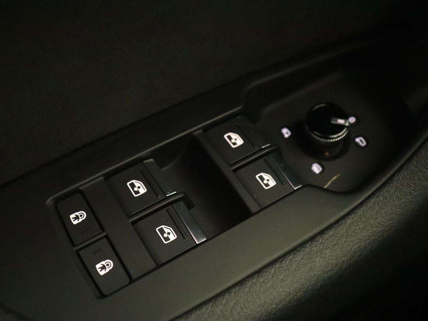 Audi A6 50 TFSIe quattro S edition | Panoramadak | Bang & Olufsen | Nappaleder | Stoelverwarming | Carplay | Memory | Camera | Navigatie | Full LED | Parkeerhulp | Virtual Cockpit | PHEV | Plug In