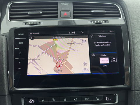 Volkswagen e-Golf {SOH-89%} Aut.*HEAT-PUMP | LUXURY-LEATHER | FULL-LED | DIGI-COCKPIT | NAVI-FULLMAP | HEATED-SPORTSEATS | CAMERA | DAB+ | AMBIENT-LIGHT | PRIVACY-GLASS | CAMERA | KEYLESS | CCS-FASTLOADER | 17''ALU*