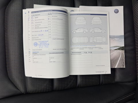 Volkswagen e-Golf {SOH-89%} Aut.*HEAT-PUMP | LUXURY-LEATHER | FULL-LED | DIGI-COCKPIT | NAVI-FULLMAP | HEATED-SPORTSEATS | CAMERA | DAB+ | AMBIENT-LIGHT | PRIVACY-GLASS | CAMERA | KEYLESS | CCS-FASTLOADER | 17''ALU*