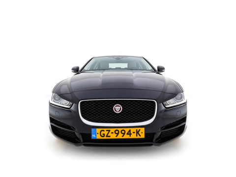 Jaguar XE 2.0 Portfolio *LUXURY-LEATHER | XENON | CAMERA | NAVI-FULLMAP | ECC | PDC | CRUISE | 18''ALU*