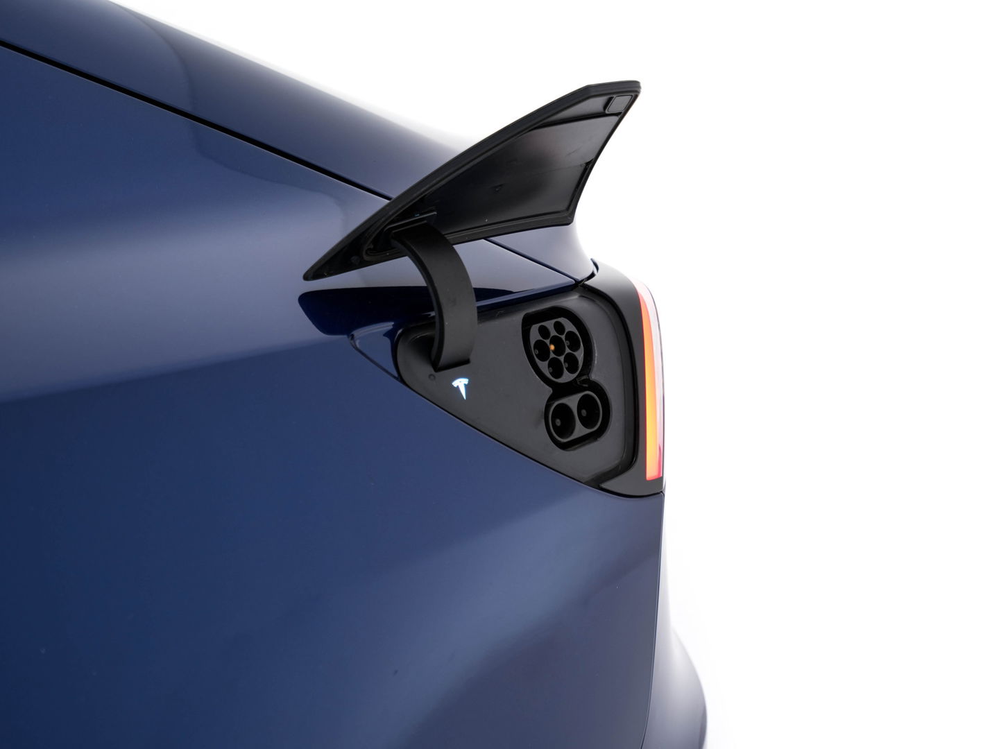 Tesla Model 3 Long Range AWD 75 kWh [3-Fase] {SOH-83%} (INCL-BTW) Aut. *PANO | AUTO-PILOT | LUXURY-LEATHER | KEYLESS | FULL-LED | MEMORY-PACK | SURROUND-VIEW | DAB | CARPLAY | DIGI-COCKPIT | LANE-ASSIST | COMFORT-SEATS | 18"ALU*