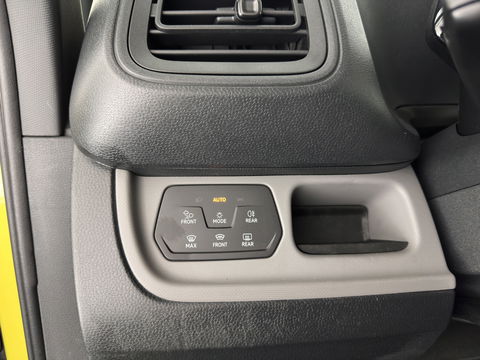Volkswagen ID. Buzz Cargo 77 kWh [ 3-Fase ] *FULL-LED | ADAPTIVE-CRUISE | LANE-ASSIST | KEYLESS | DAB+ | CAMERA | DIGI-COCKPIT | NAVI-FULLMAP | COMFORT-SEATS | 20''ALU | TOWBAR*