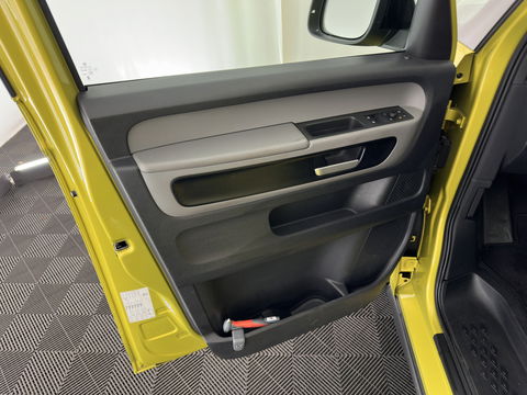 Volkswagen ID. Buzz Cargo 77 kWh [ 3-Fase ] *FULL-LED | ADAPTIVE-CRUISE | LANE-ASSIST | KEYLESS | DAB+ | CAMERA | DIGI-COCKPIT | NAVI-FULLMAP | COMFORT-SEATS | 20''ALU | TOWBAR*