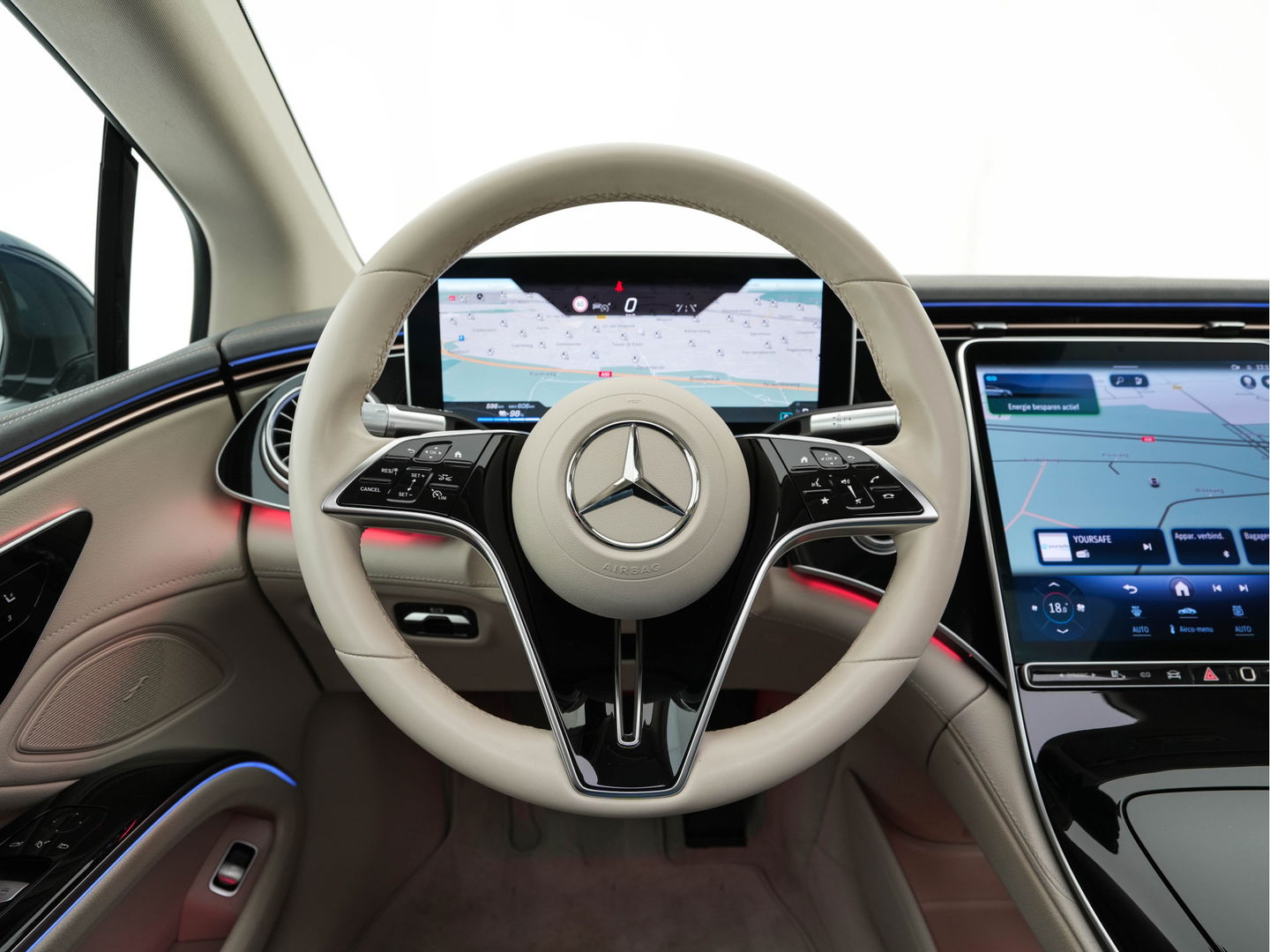 Mercedes-Benz EQS 350 Business Line 90 kWh [3-Fase] (INCL-BTW) *LUXURY-LEATHER | FULL-LED | MEMORY-PACK | HEATED-COMFORTSEATS | DIGI-COCKPIT | CAMERA | AMBIENT-LIGHT | NAVI-FULLMAP | BLIND-SPOT | KEYLESS | CARPLAY | 19''ALU*