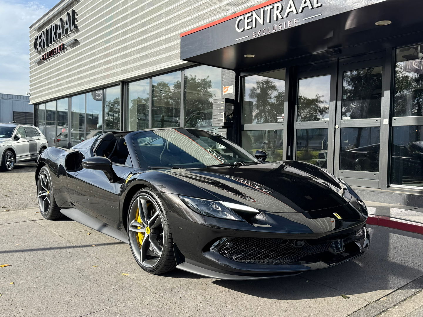 Ferrari 296 GTS 3.0 V6 830PK|NL-Auto|Carbon|Lift|Passenger Display|JBL|Head-Up|Carplay|Leder