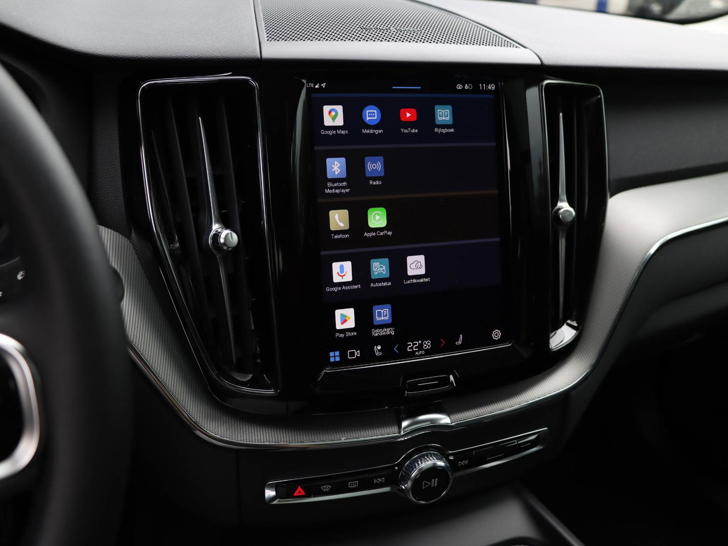 Volvo XC60 T8 AWD Plus Dark 455PK | Harman Kardon | 22'' | 360 Cam | Winterpakket