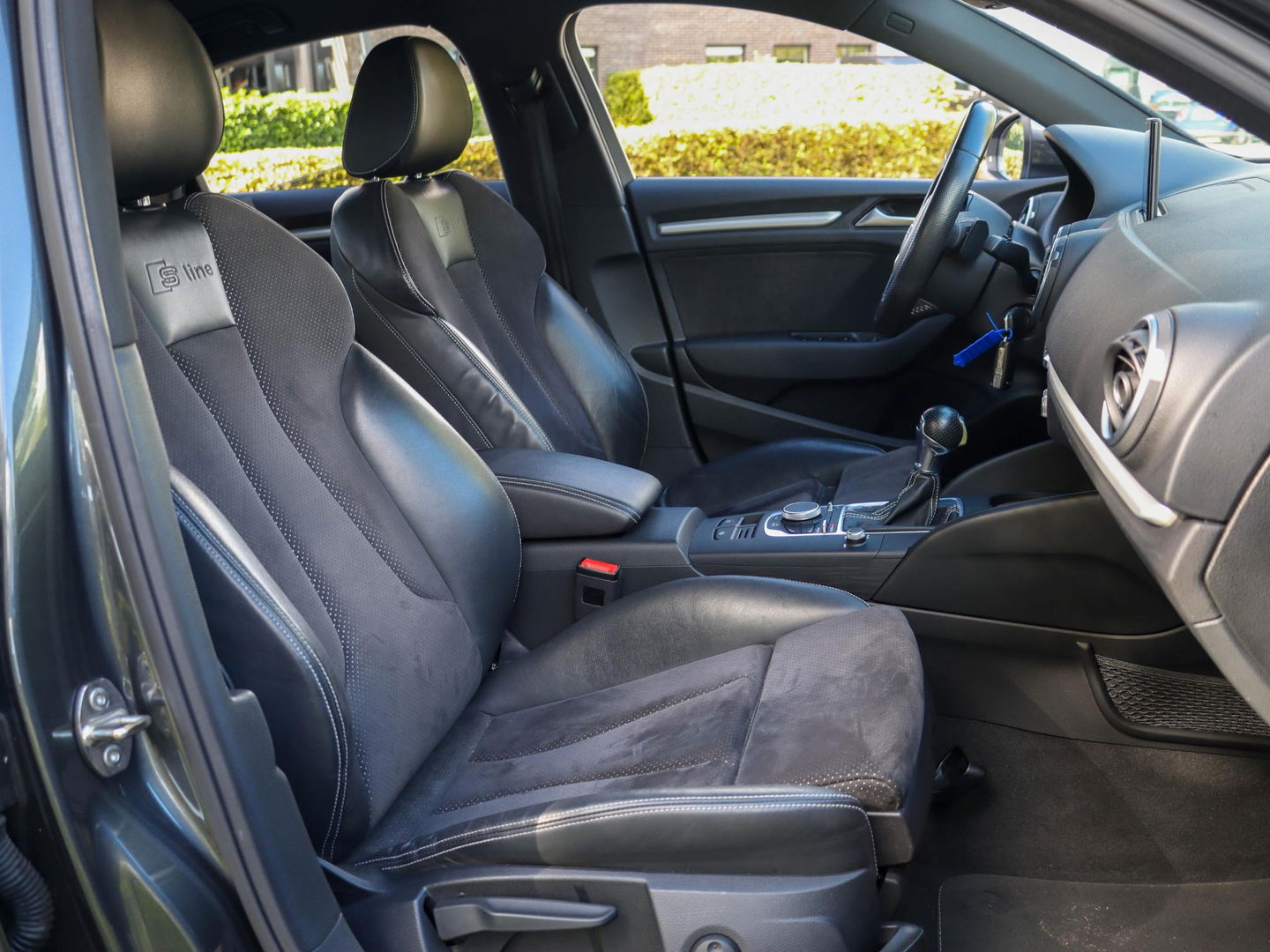 Audi A3 Limousine 1.4 TFSI Ambiente S Line Automaat Xenon ACC Navigatie