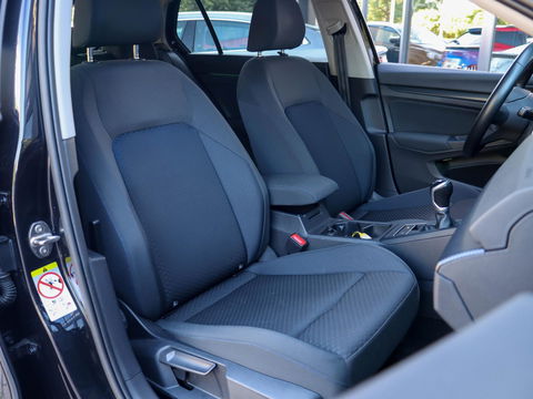 Volkswagen Golf 1.0 TSI Life Business 110PK