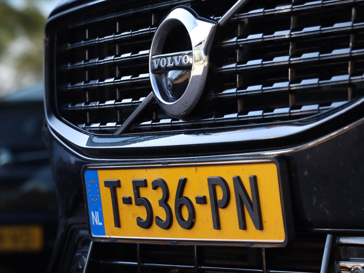 Volvo V60 2.0 T8 Recharge AWD R-Design Trekhaak HUD Harman Kardon Panodak