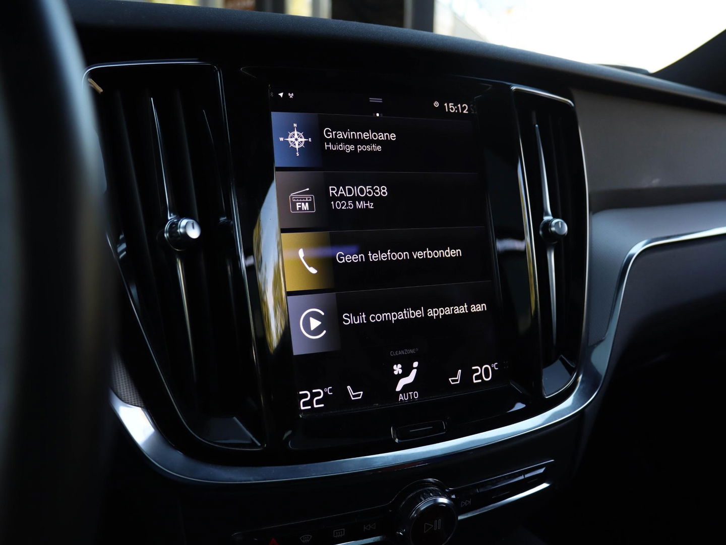 Volvo V60 2.0 T8 Recharge AWD R-Design Trekhaak HUD Harman Kardon Panodak