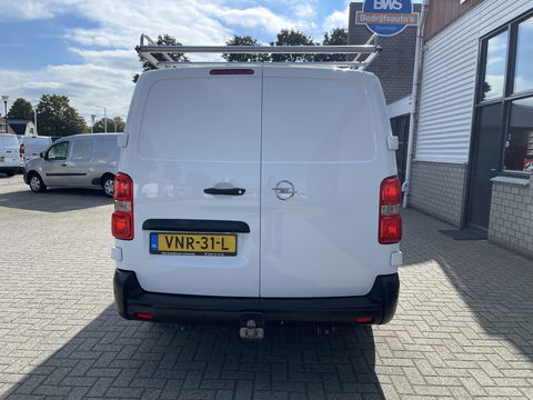 Opel Vivaro 2.0 CDTI 144pk L3H1 Edition / vaste prijs rijklaar € 17.950 ex btw / lease vanaf € 302 / airco / cruise / half leer / navigatie / achteruit rijcamera / euro 6 ! / imperial